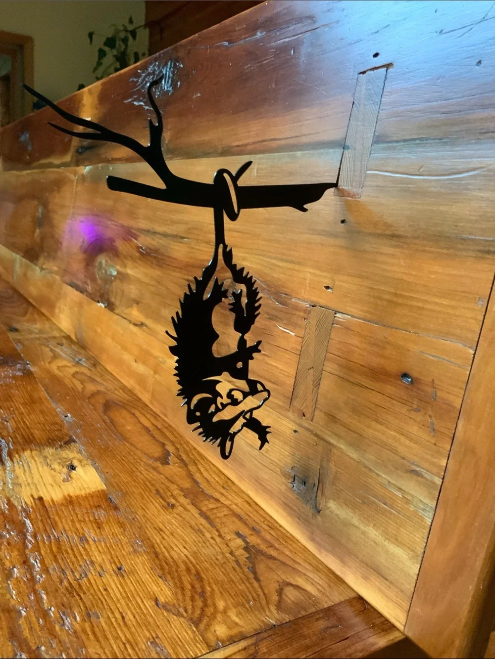 🌳 NWOT Black Hanging Opossum Silhouette Wall Art